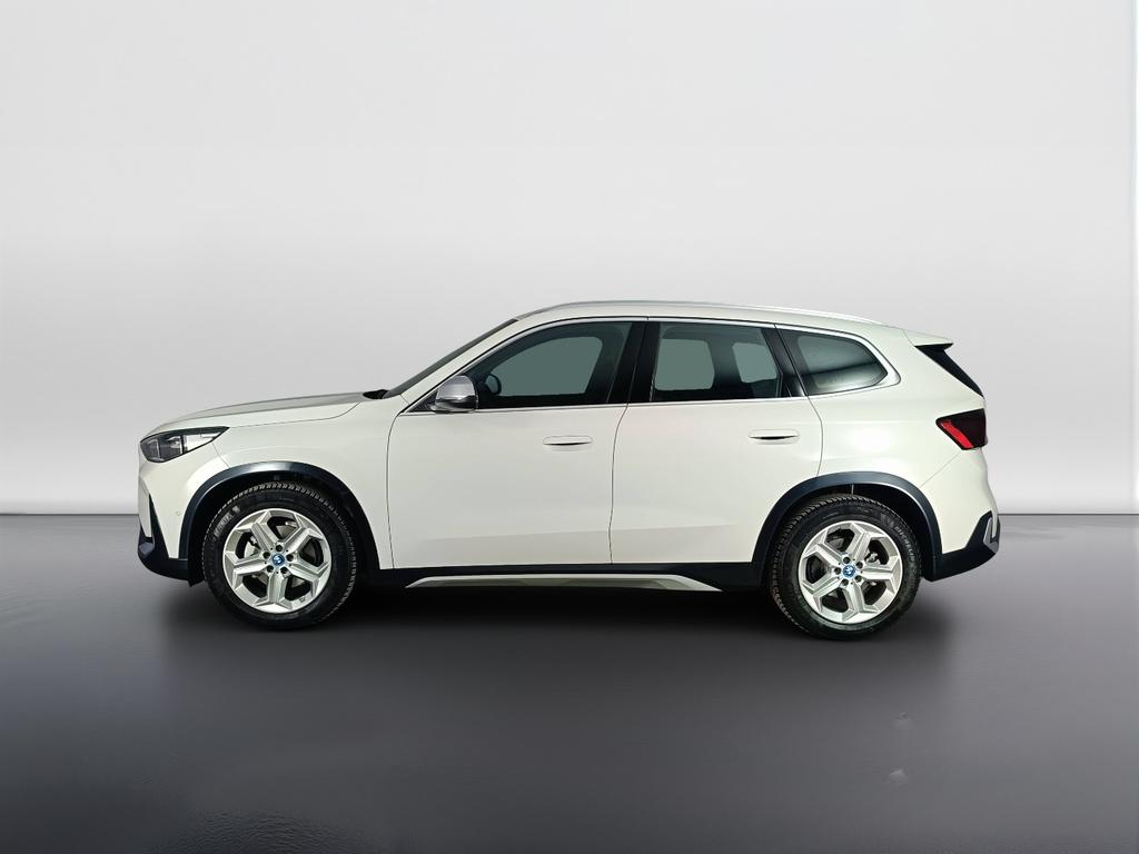 BMW iX1 edrive 20 X-Line