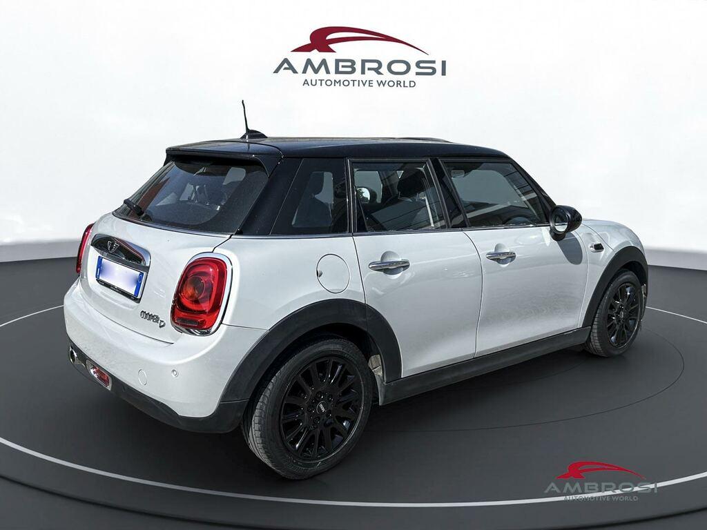 Mini Cooper D 1.5 D Cooper D Hype Auto