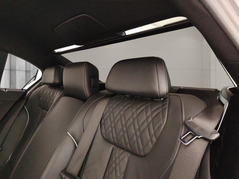 BMW Serie 7 730d mhev 48V xdrive auto