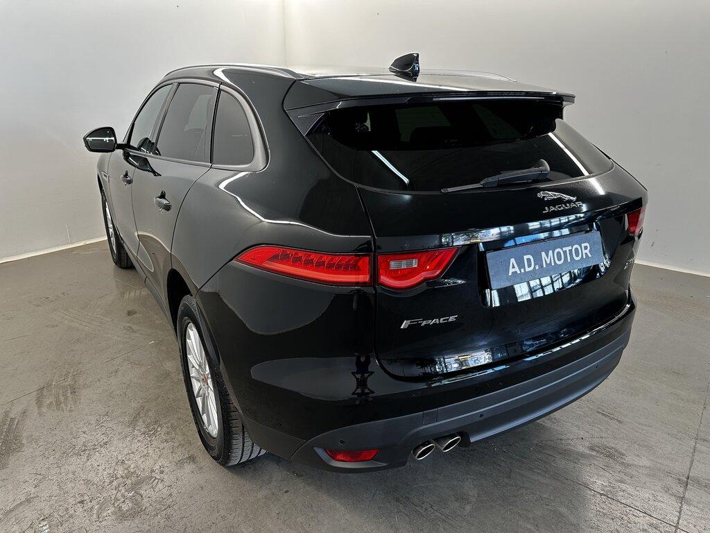 Jaguar F-Pace 2.0d i4 Pure awd 180cv auto my18
