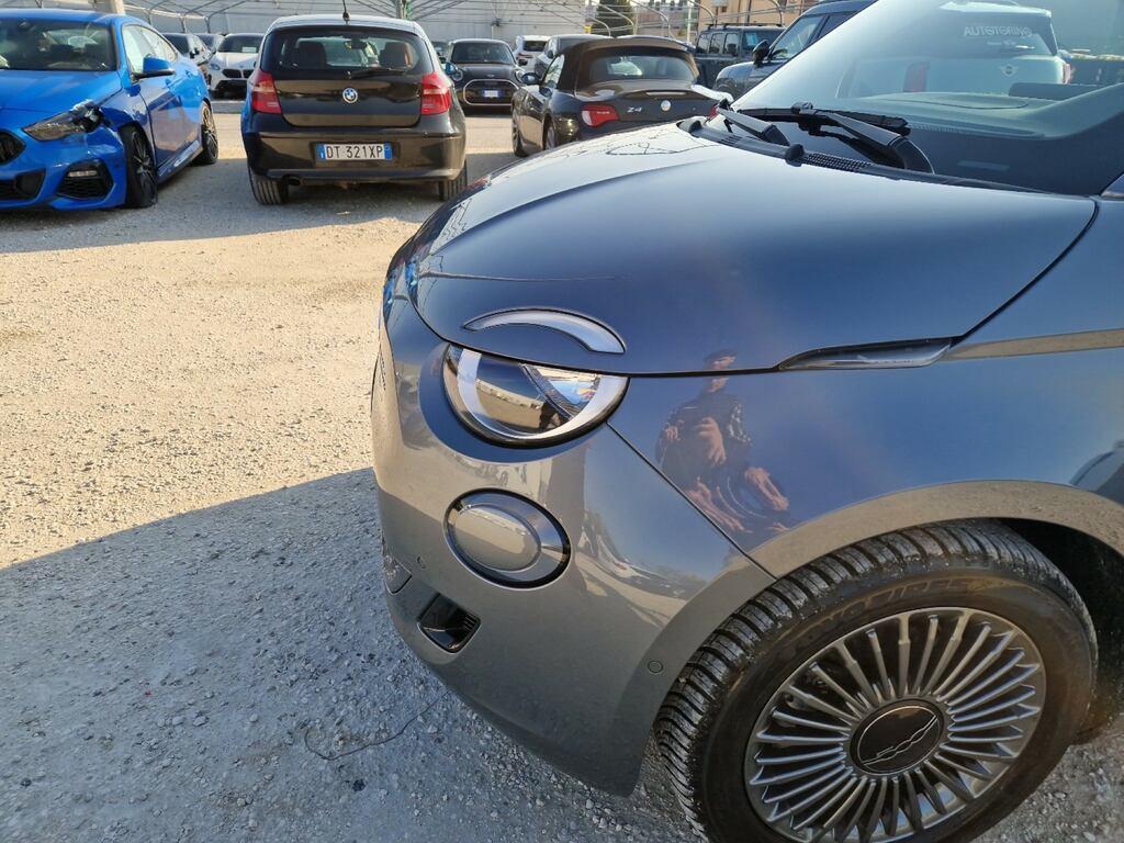 Fiat 500 e Icon +