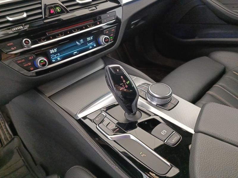 BMW Serie 5 520d Touring xdrive Msport auto