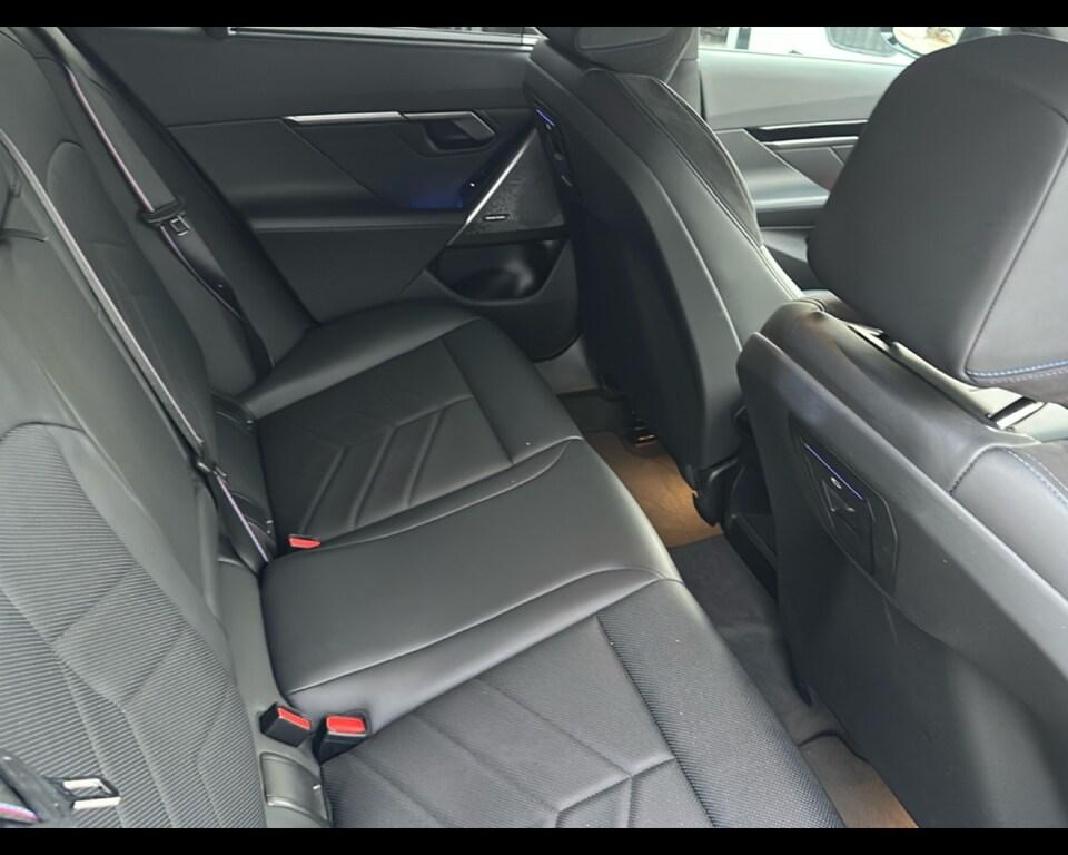 BMW Serie 5 520d Touring 48V xdrive M Sport Pro auto