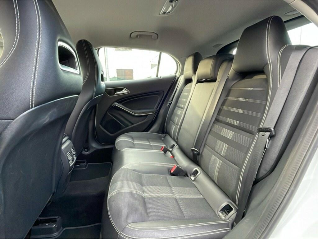 Mercedes GLA 180 d Sport auto