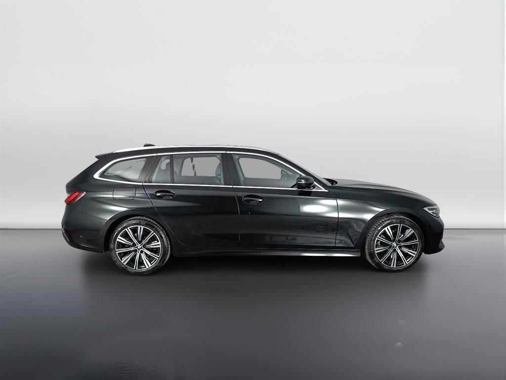 BMW Serie 3 320d Touring mhev 48V xdrive Luxury auto