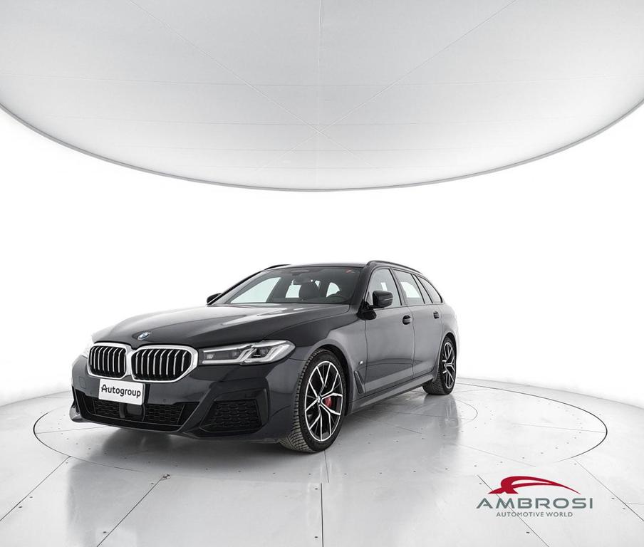 BMW Serie 5 530d Touring mhev 48V xdrive Msport auto