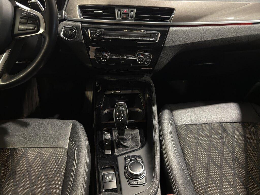 BMW X1 sdrive18d xLine auto my18