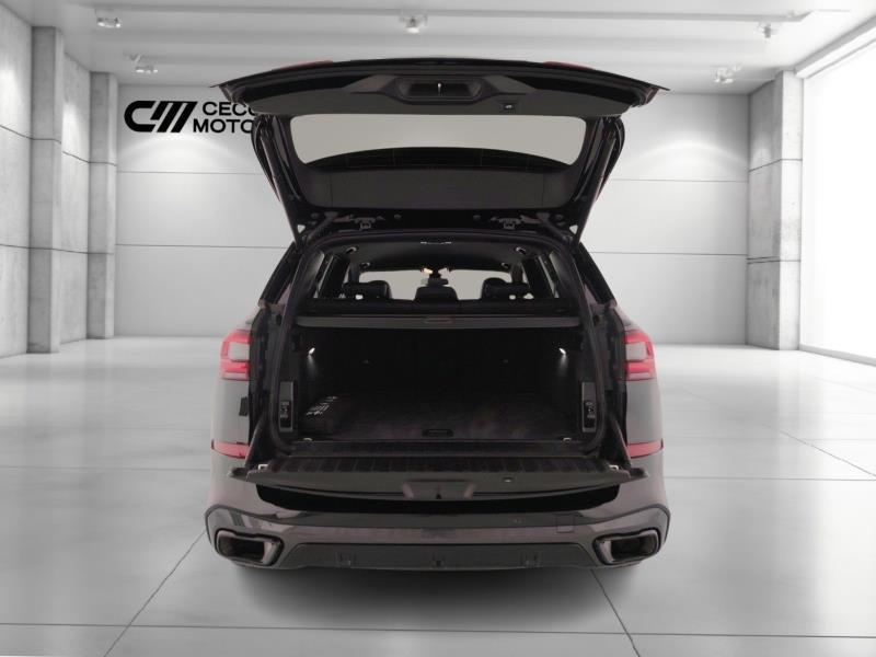 BMW X5 xdrive30d mhev 48V Msport auto