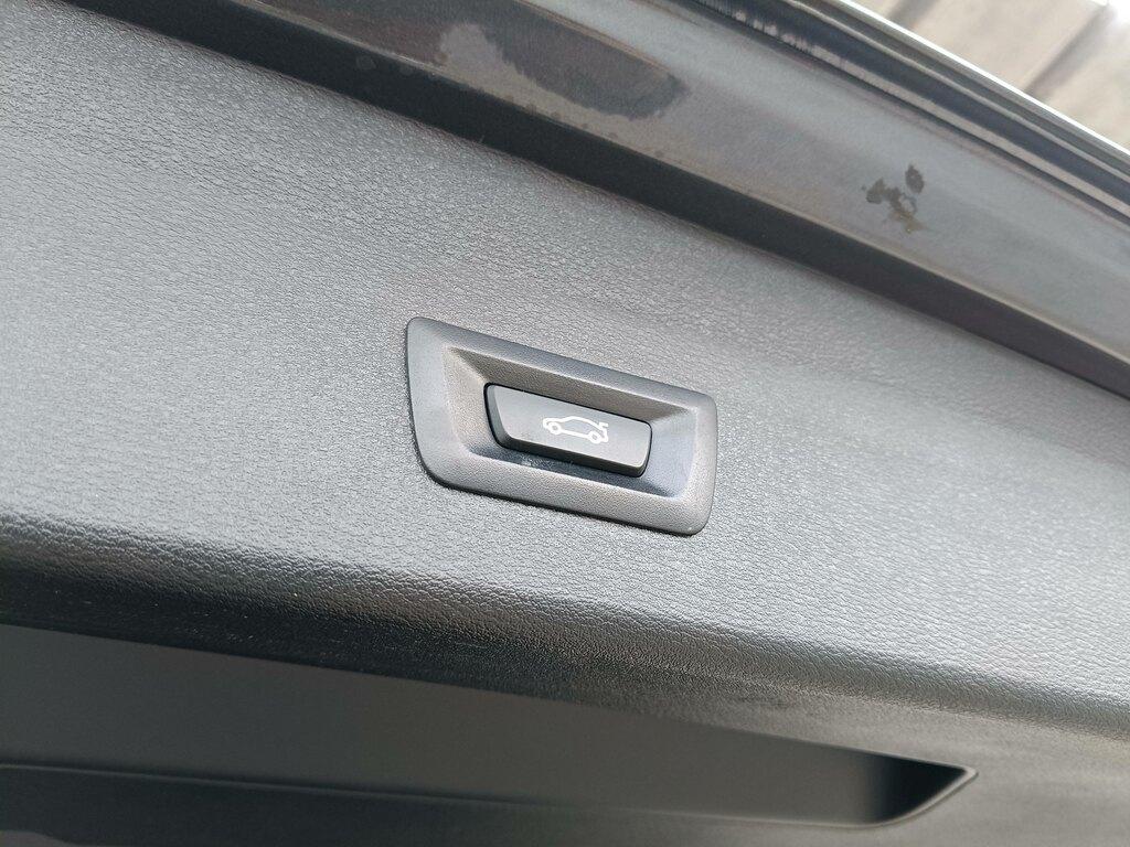 BMW X1 sdrive18d xLine auto my18