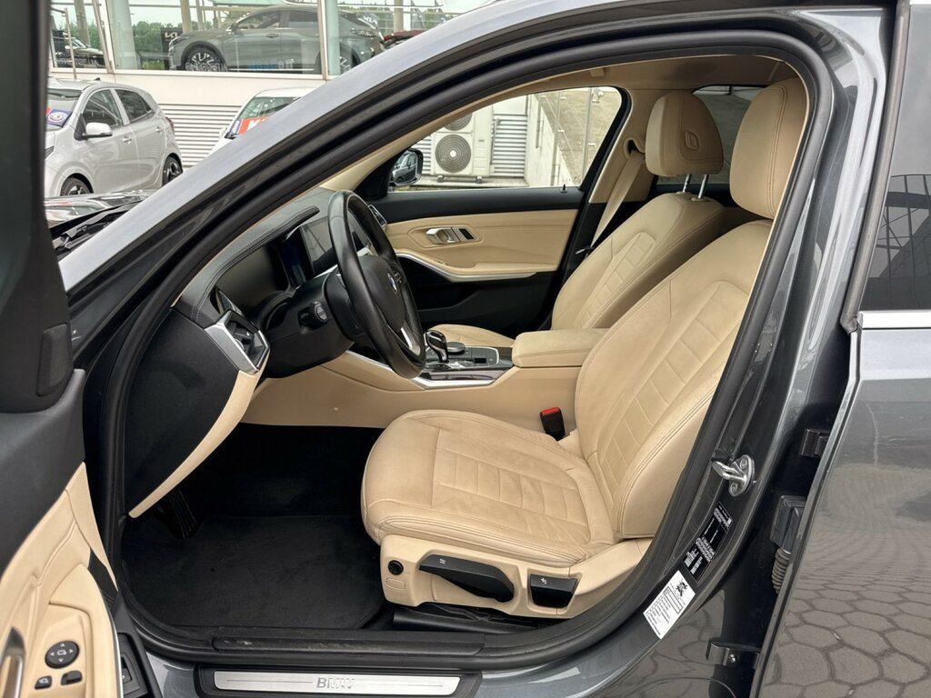 BMW Serie 3 320d Touring Luxury auto