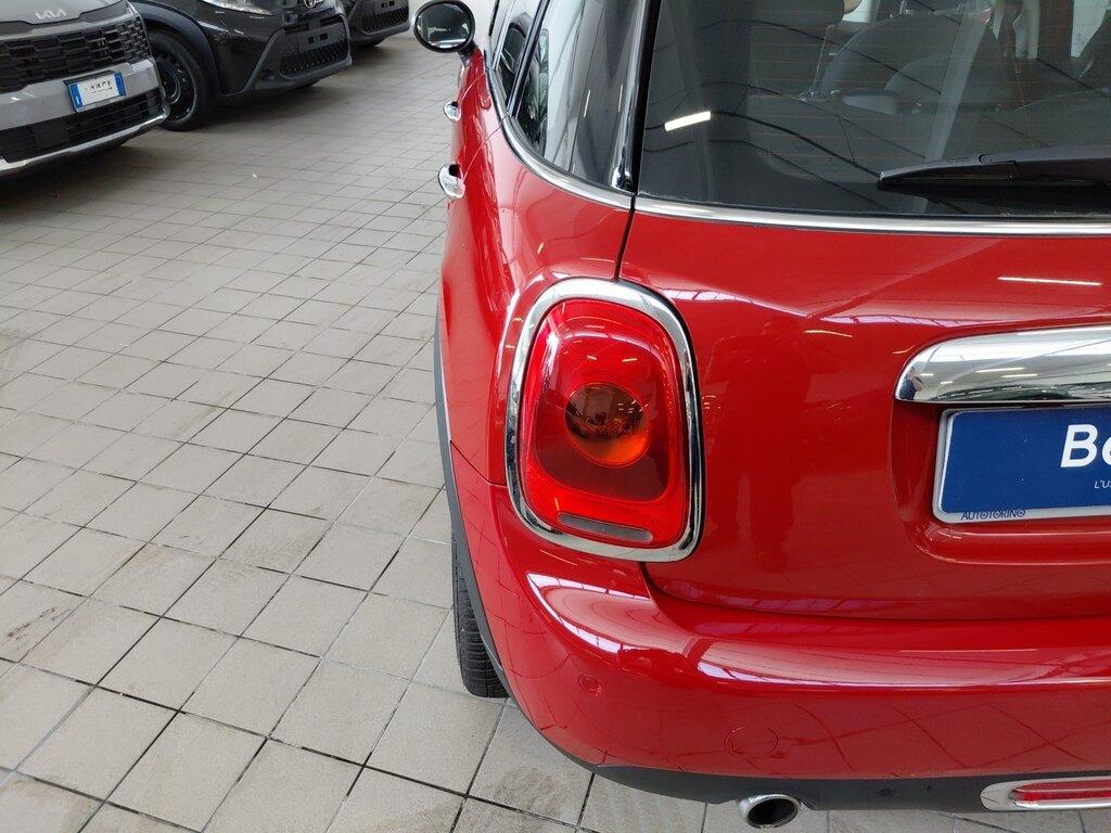 Mini Cooper D 1.5 D Cooper D Boost Auto