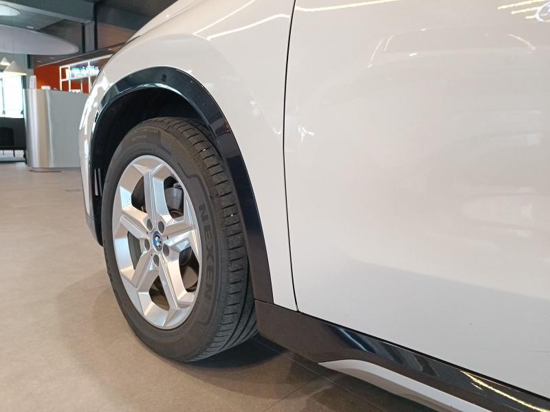 BMW iX1 edrive 20 Special Edition