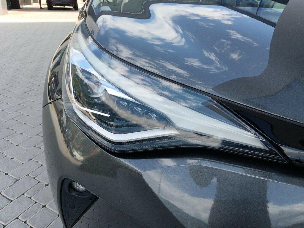 Toyota C-HR 1.8h Lounge e-cvt
