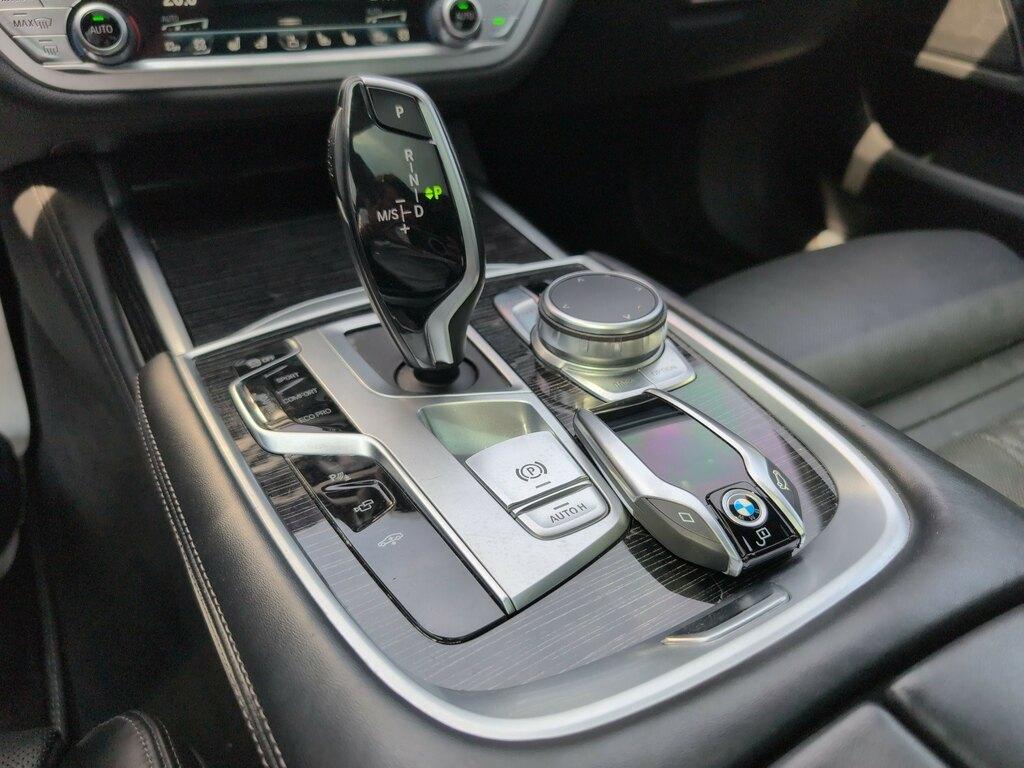 BMW Serie 7 750d MSport xdrive auto
