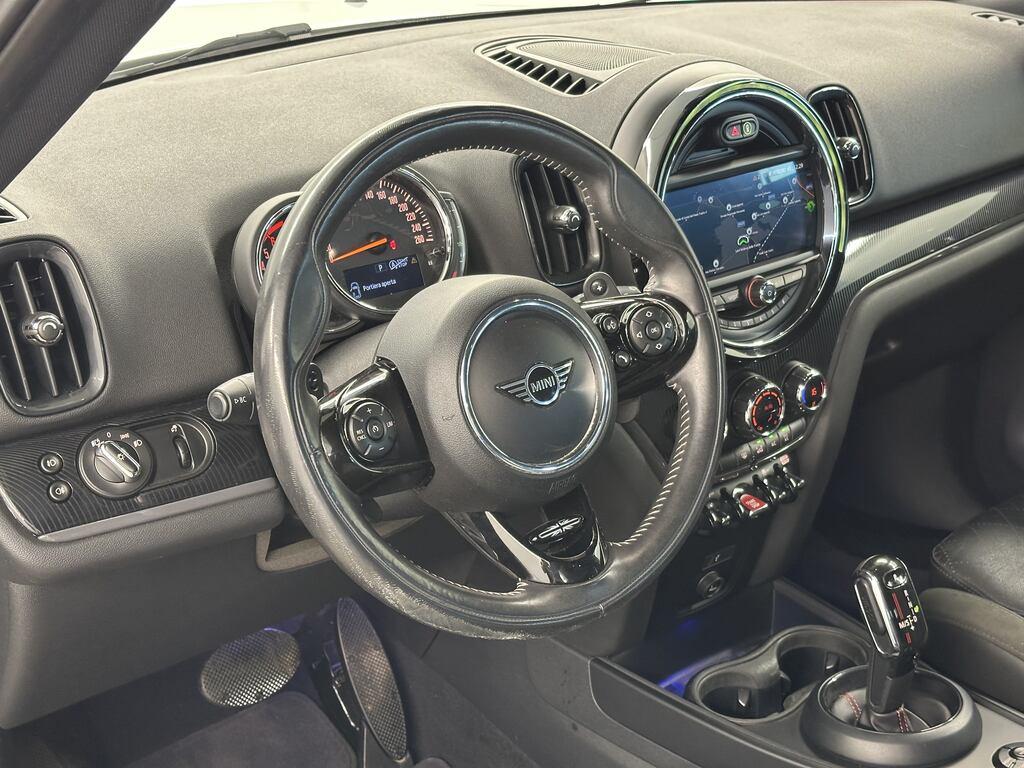 Mini Cooper SD Countryman 2.0 TwinPower Turbo Cooper SD Steptronic