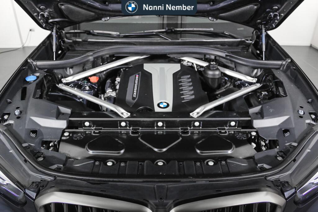 BMW X5 M X5 M50d auto