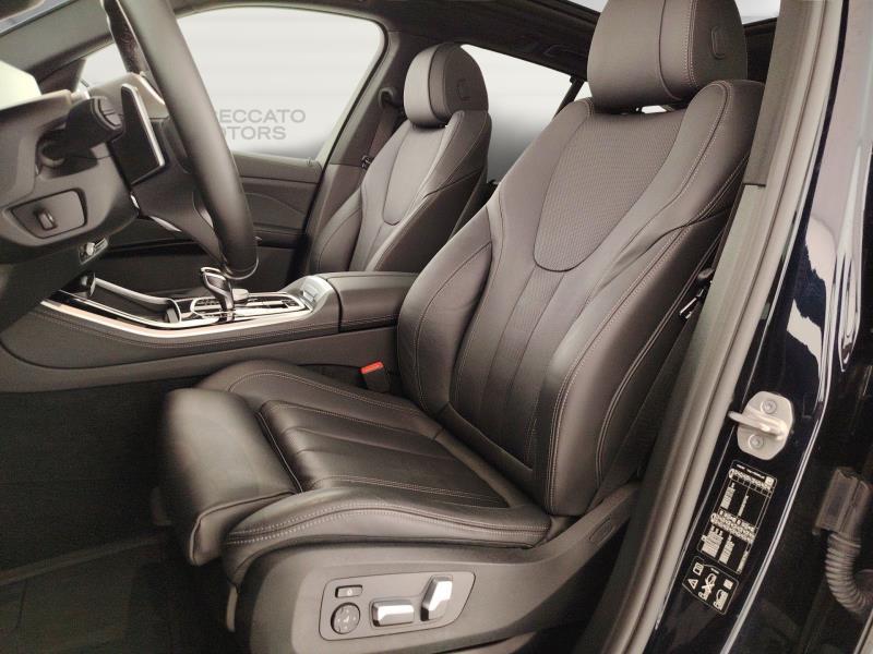 BMW X5 xdrive30d mhev 48V Msport auto