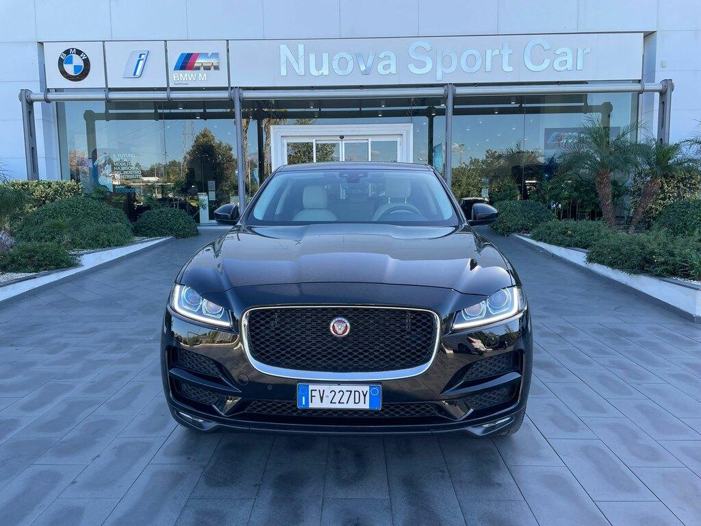 Jaguar F-Pace 2.0d i4 Prestige 180cv auto my19