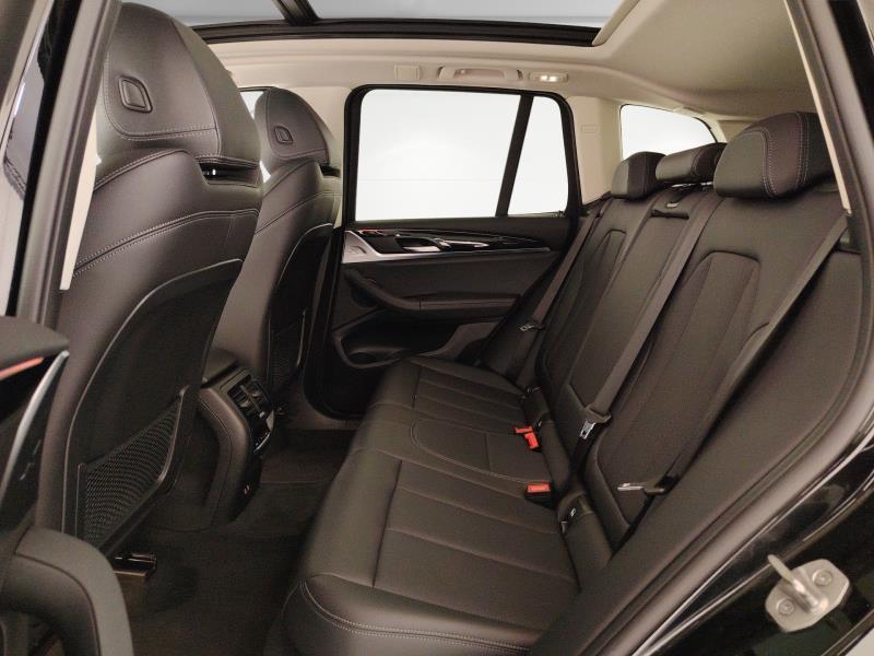BMW X3 xdrive20d mhev 48V auto