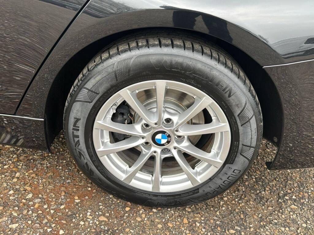 BMW Serie 3 318d Touring Business Advantage auto