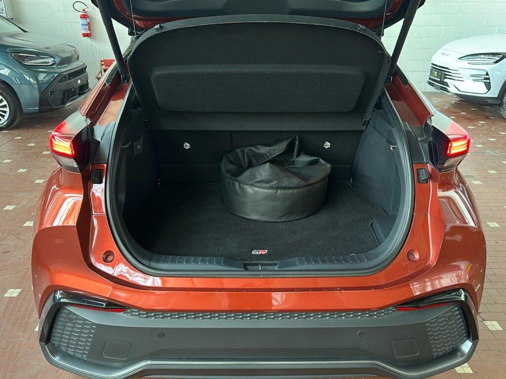 Toyota C-HR 2.0 phev GR Sport fwd e-cvt