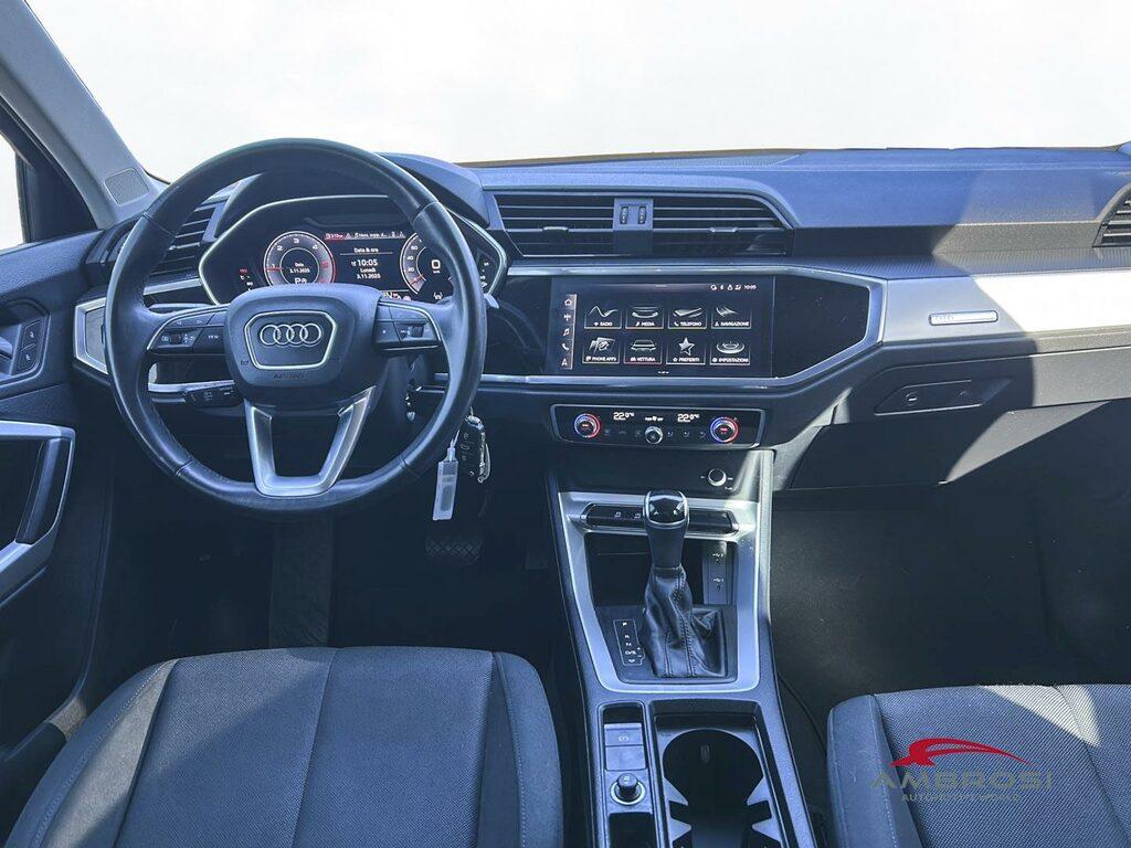 Audi Q3 35 2.0 tdi Business Advanced s-tronic