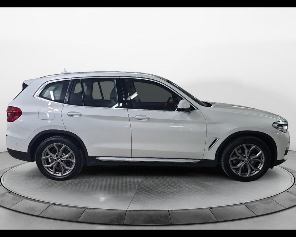 BMW X3 xdrive20d mhev 48V xLine auto