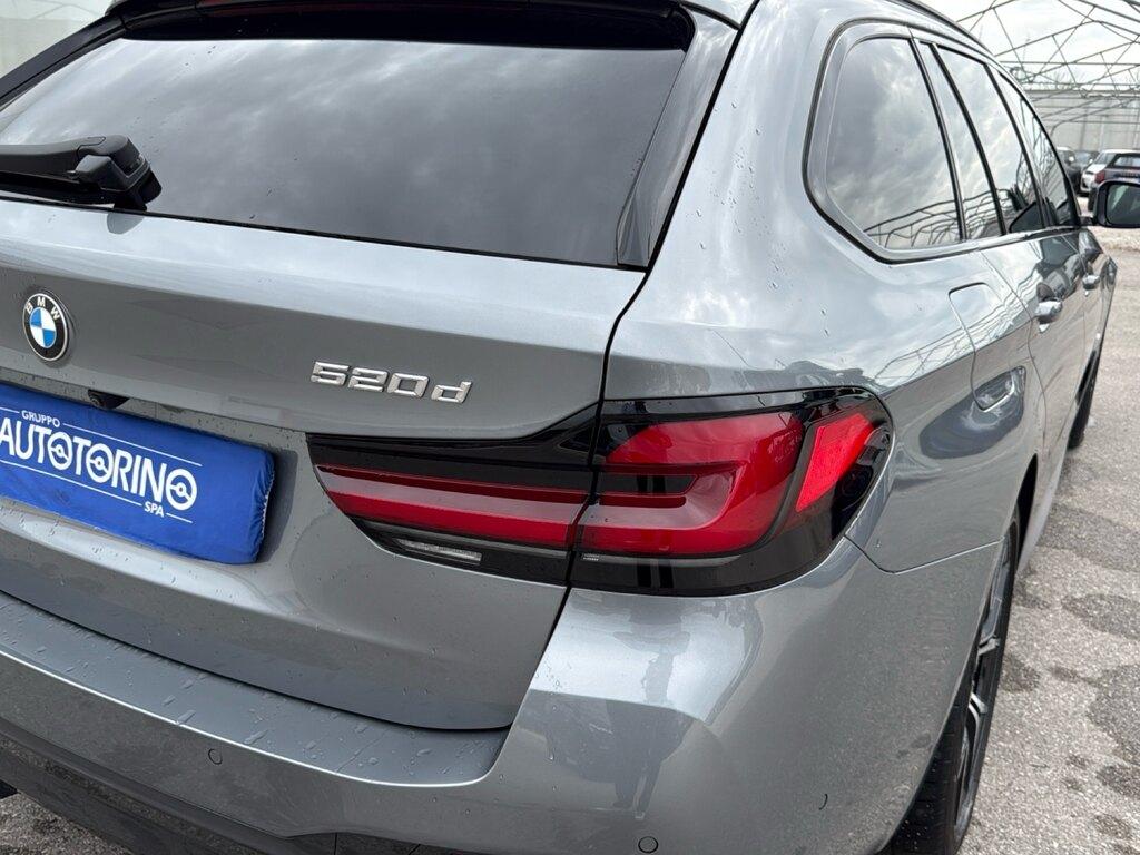 BMW Serie 5 520d Touring mhev 48V xdrive Msport auto
