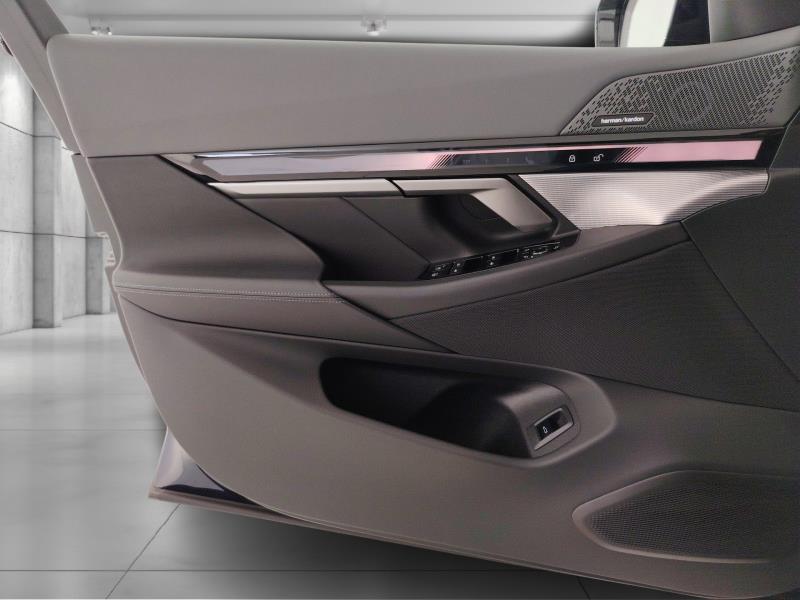 BMW Serie 5 550e xdrive M Sport Pro auto