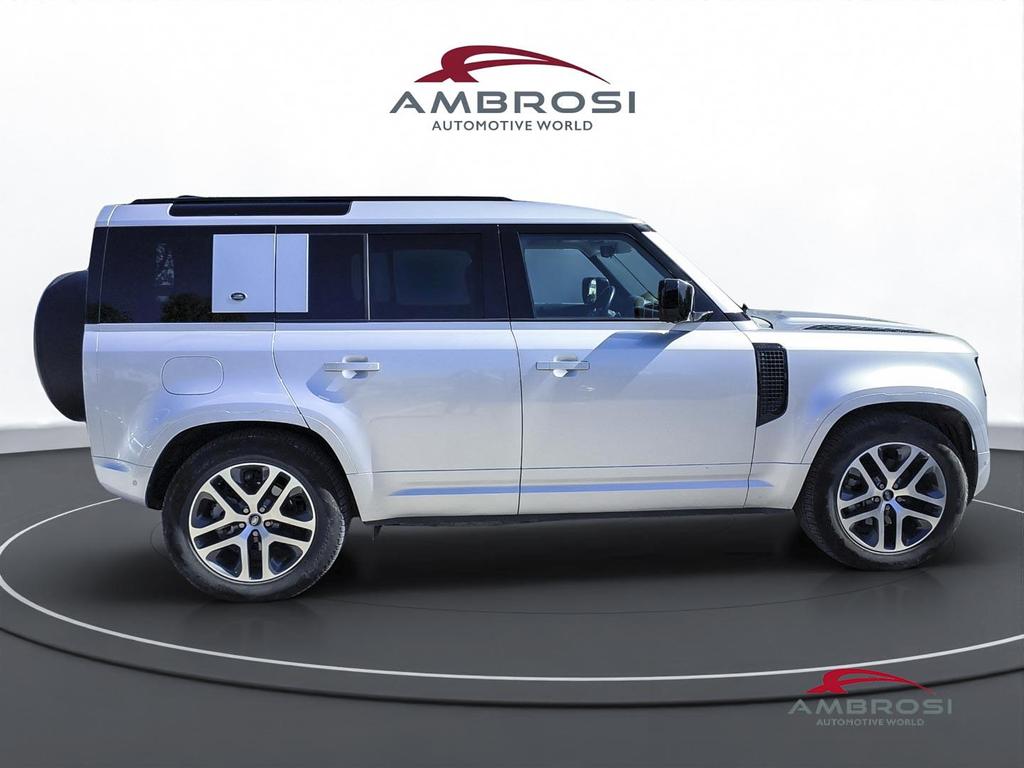 Land Rover Defender 110 3.0d i6 mhev X-Dynamic SE awd 250cv auto