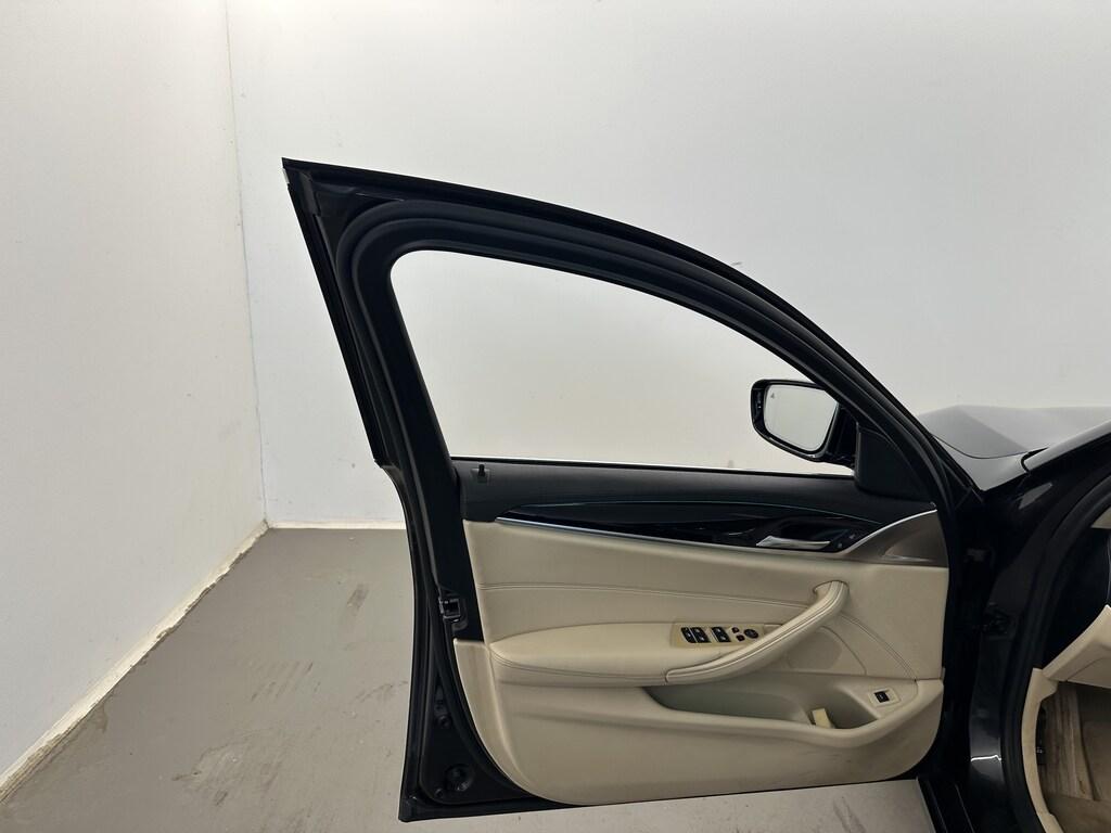 BMW Serie 5 520d Touring Luxury auto