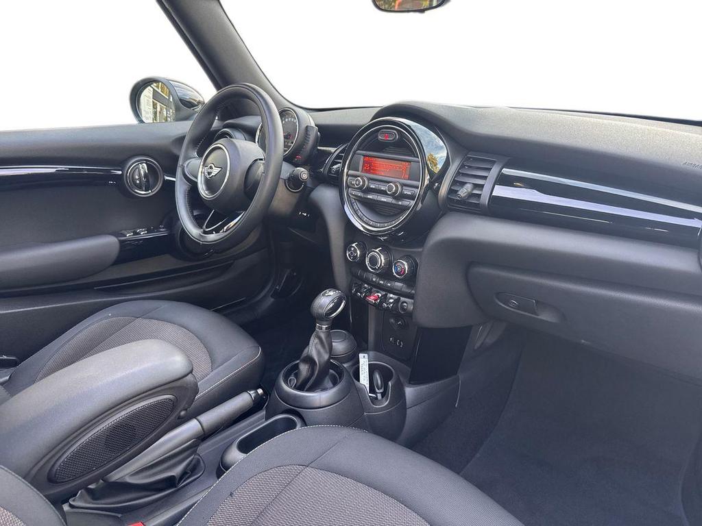 Mini Cooper Cabrio 1.5 Cooper Hype Auto