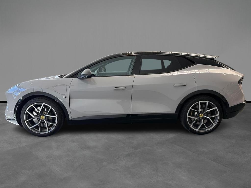 Lotus Eletre R