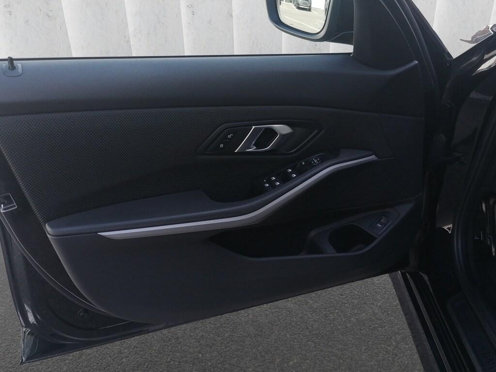 BMW Serie 3 320d Touring Business Advantage auto