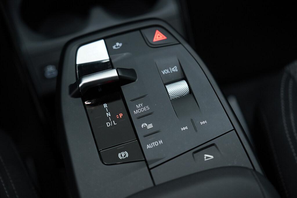 BMW X1 sdrive20i mhev 48V auto