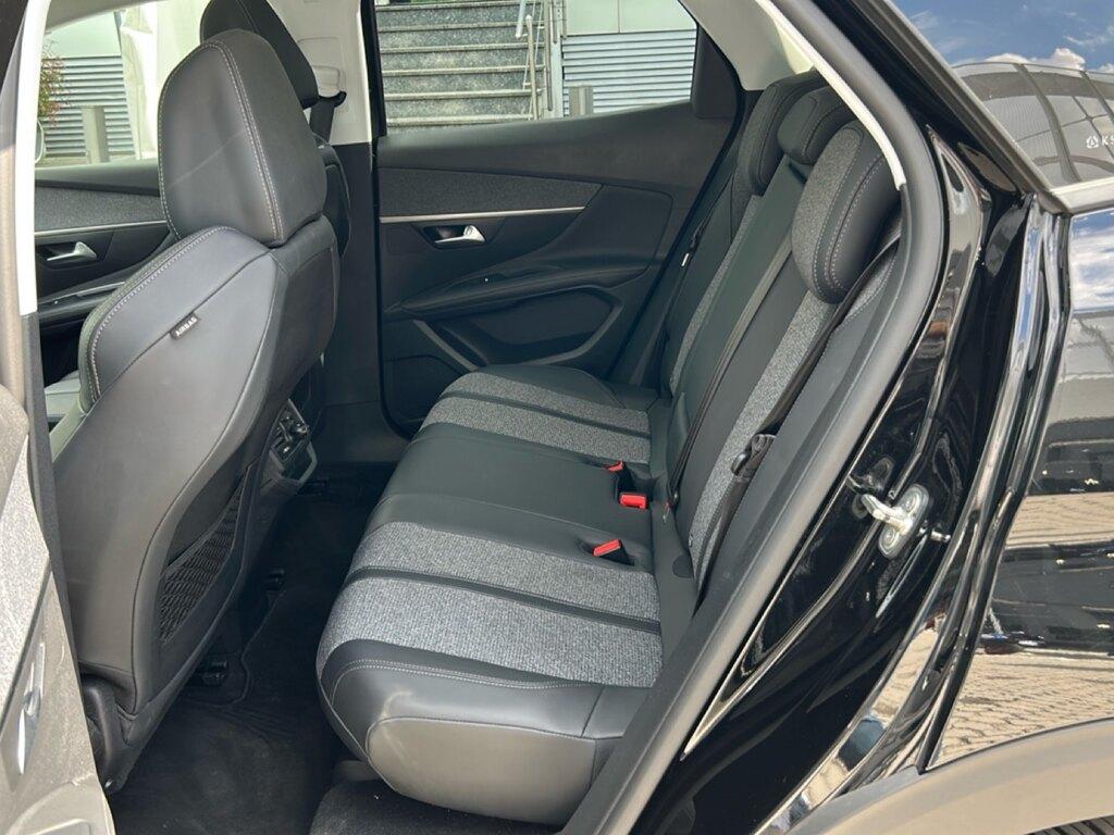 Peugeot 3008 1.2 puretech t. Allure s&s 130cv eat8
