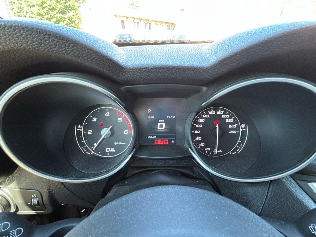 Alfa Romeo Stelvio 2.2 t Executive Q4 190cv auto my19
