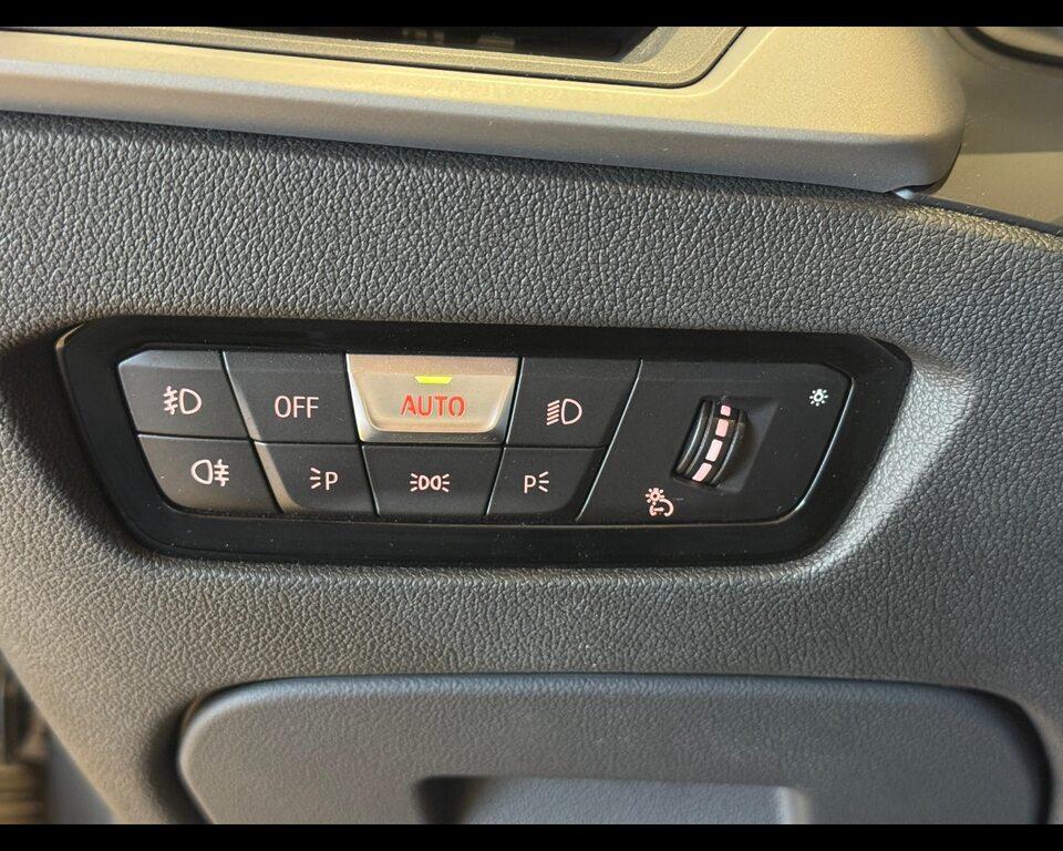 BMW Serie 3 320d Touring Business Advantage auto