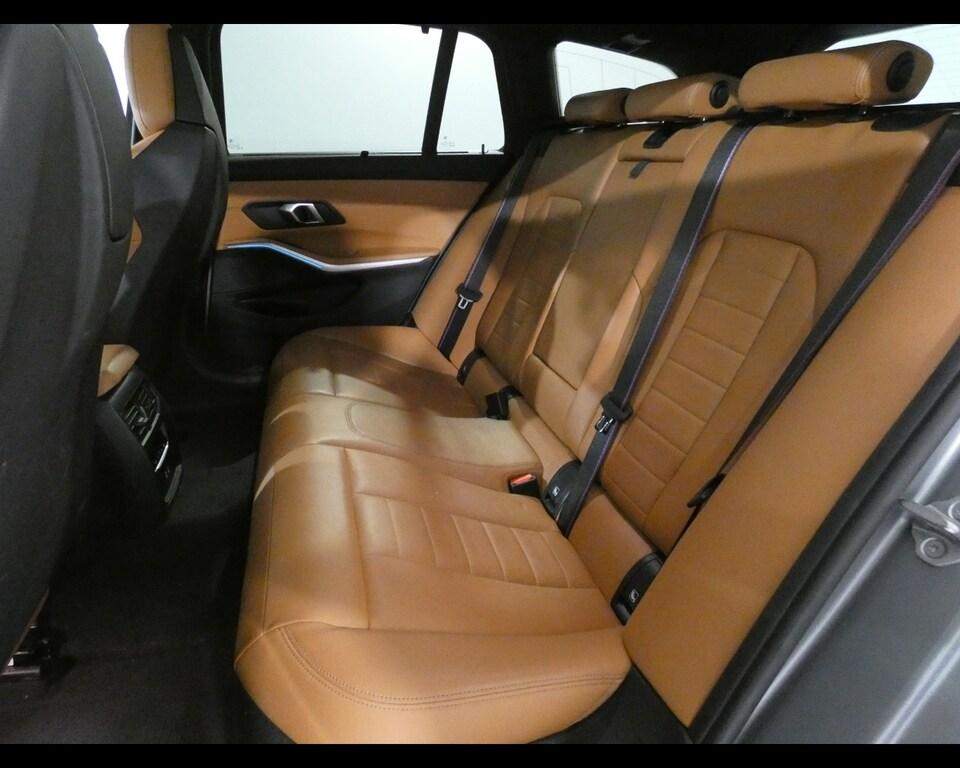 BMW Serie 3 320d Touring mhev 48V Msport xdrive auto