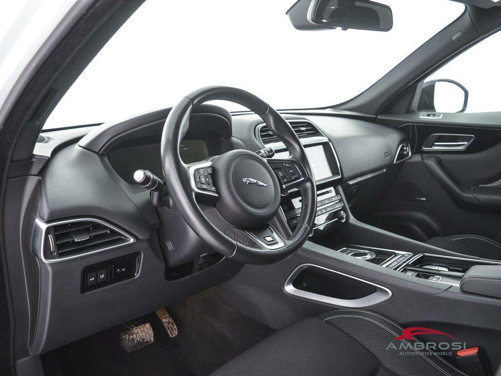 Jaguar F-Pace 2.0d i4 R-Sport awd 180cv auto my18