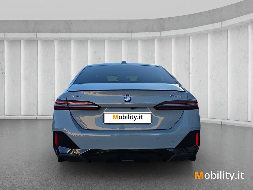 BMW Serie 5 520d 48V xdrive M Sport Pro auto