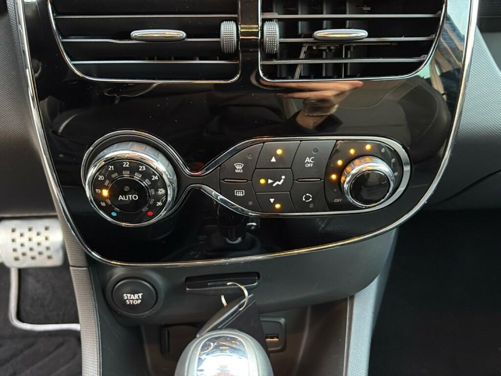 Renault Clio 5p 1.6 16v Monaco GP 200cv edc