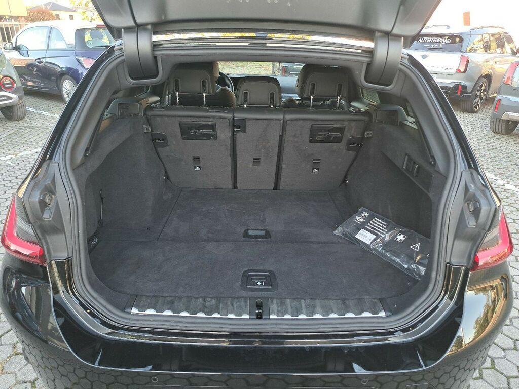 BMW Serie 3 320d Touring mhev 48V Msport xdrive auto