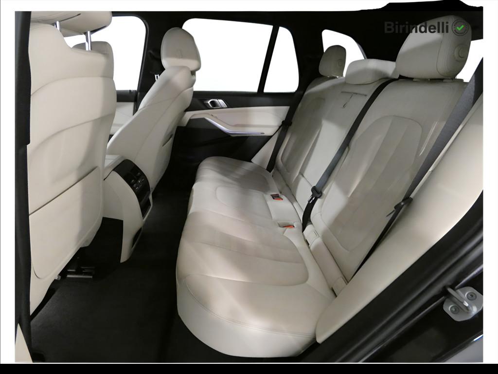 BMW X5 xdrive30d mhev 48V Business auto