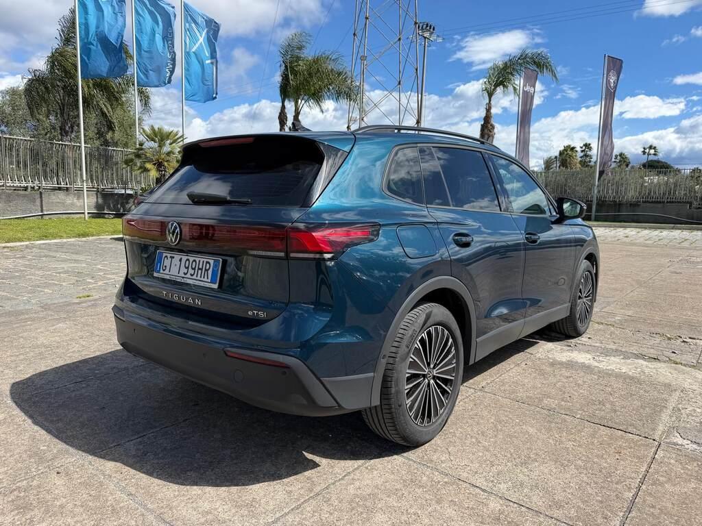 Volkswagen Tiguan 1.5 etsi evo Elegance 150cv dsg