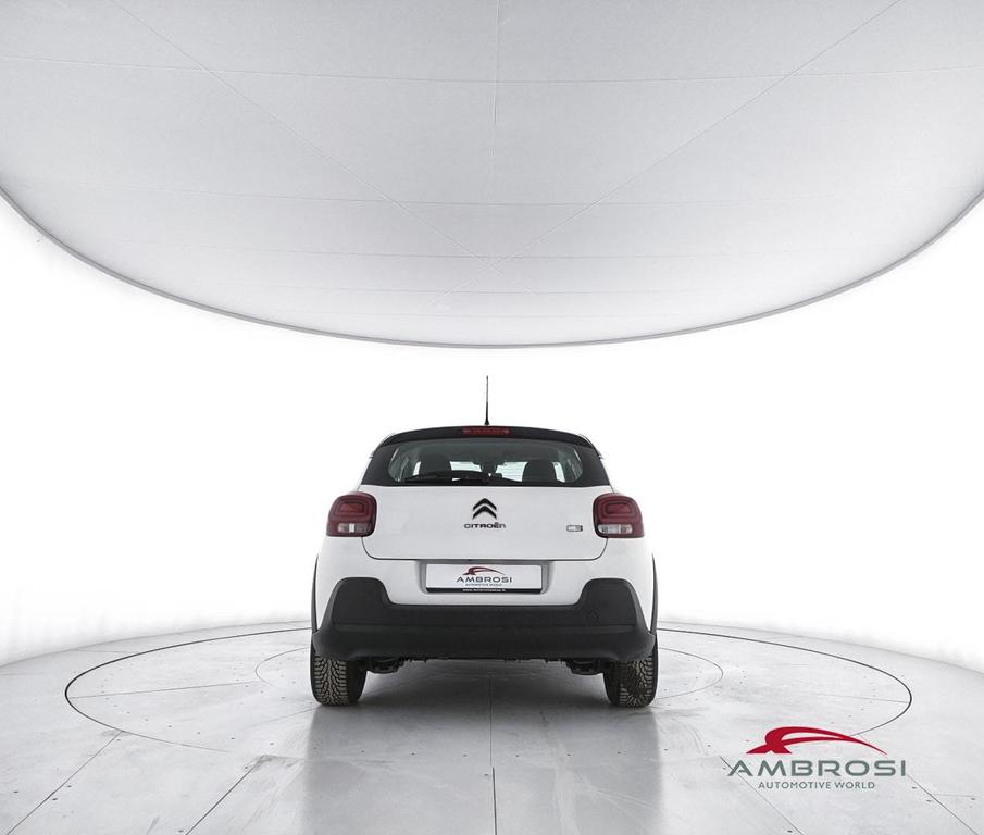 Citroen C3 1.2 puretech Shine s&s 83cv my18
