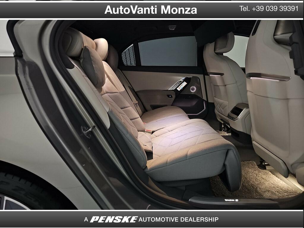 BMW Serie 7 i7 xdrive60