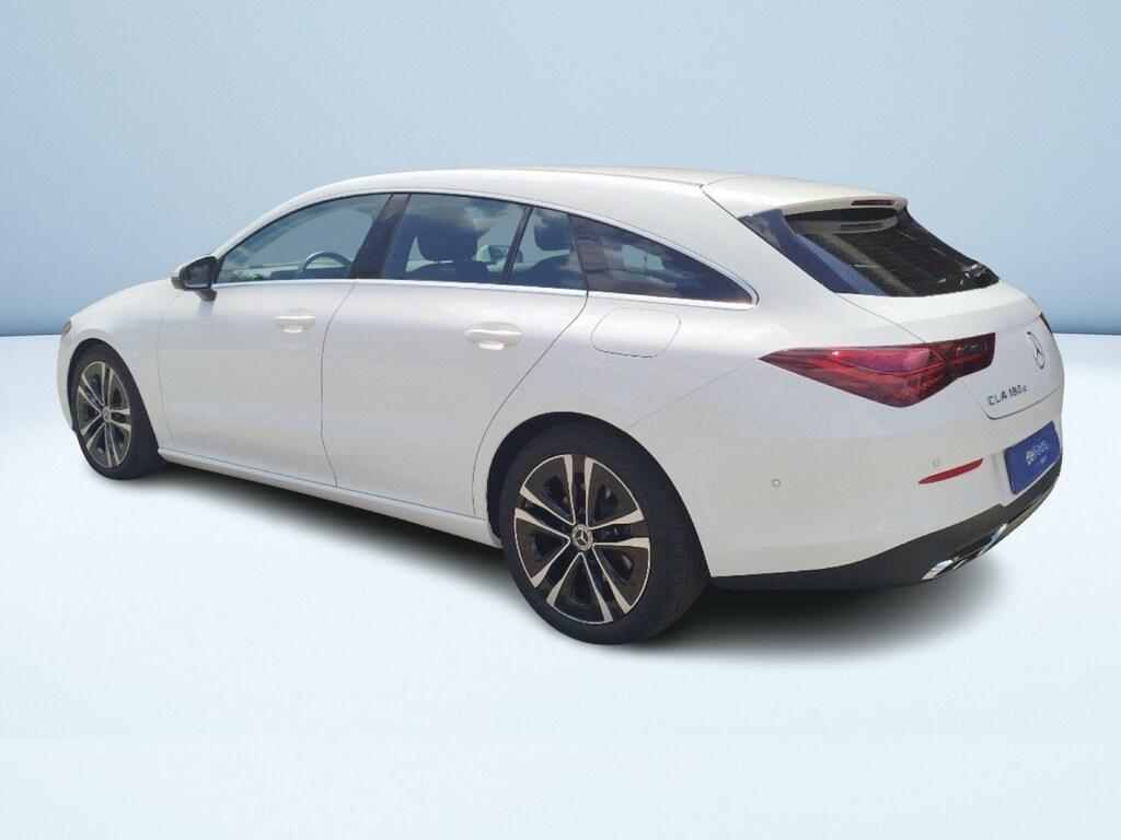 Mercedes CLA Shooting Brake 180 d Progressive Advanced auto