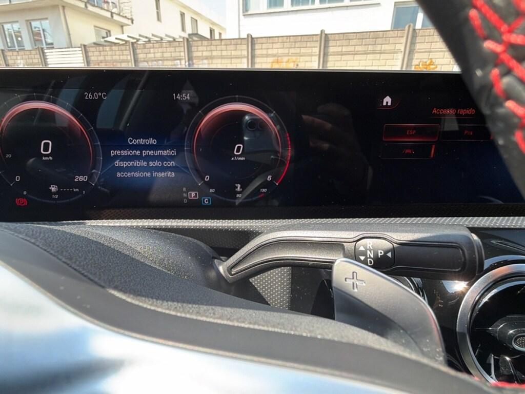 Mercedes CLA Shooting Brake 200 d Premium auto