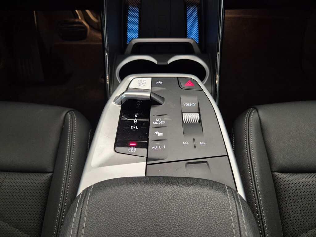 BMW X1 xdrive23i mhev 48V X-Line auto